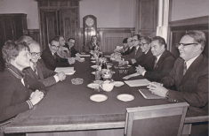 delegates from Norway and USSR sitting across the table from each other
